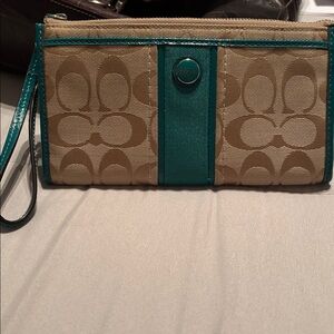 Coach signature C Elegant Tan and Teal Wristlet